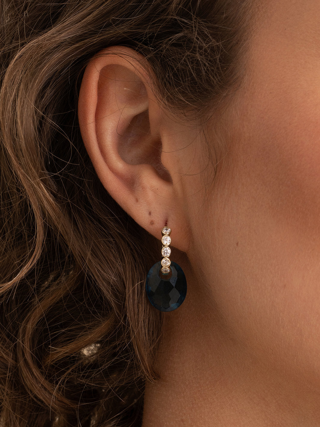 oorbel-edelstenen-medium-oval-ocean-topaz-quartz