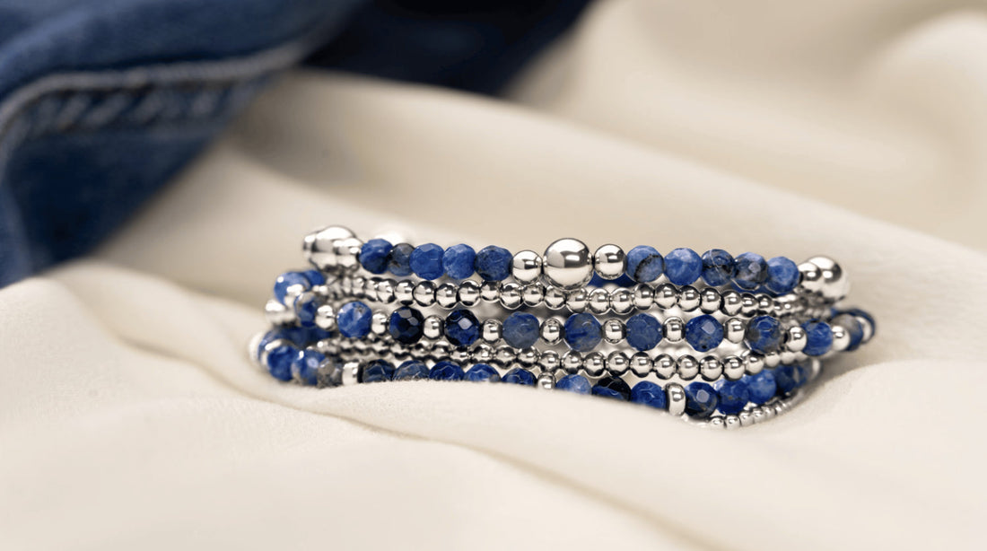 Stappenplan: Zo stel je de perfecte armbanden stack samen