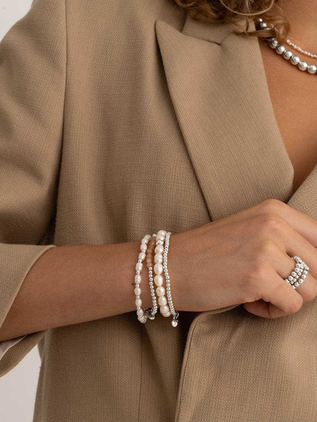 interstellar-armband-pearl-zilver