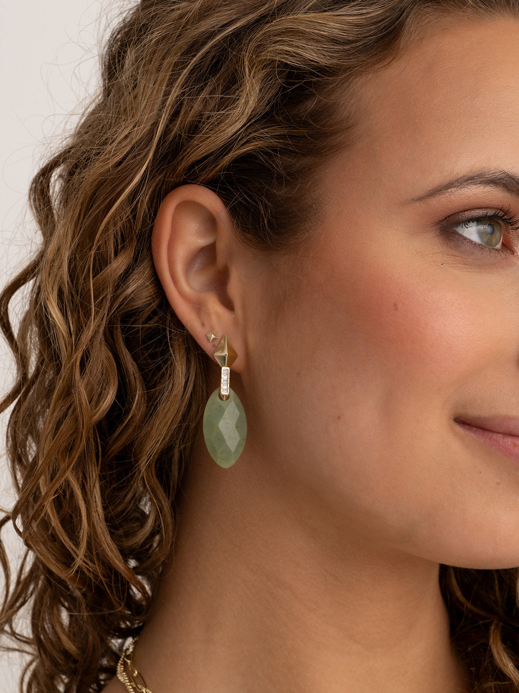 oorbel-edelstenen-leaf-southern-jade