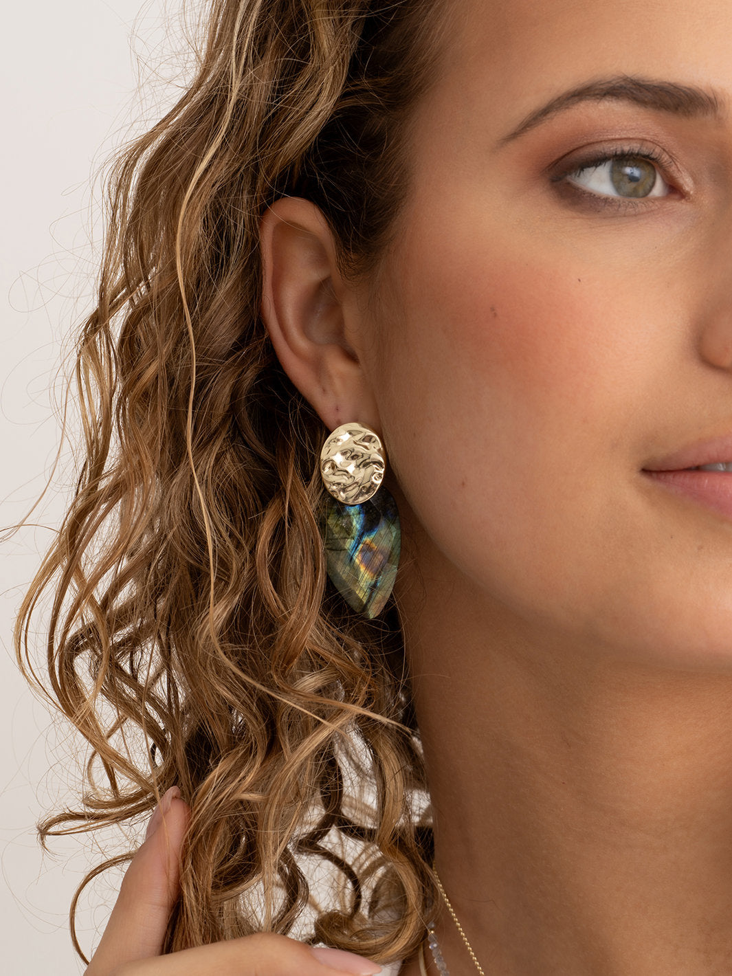 oorbel-edelstenen-blossom-labradorite