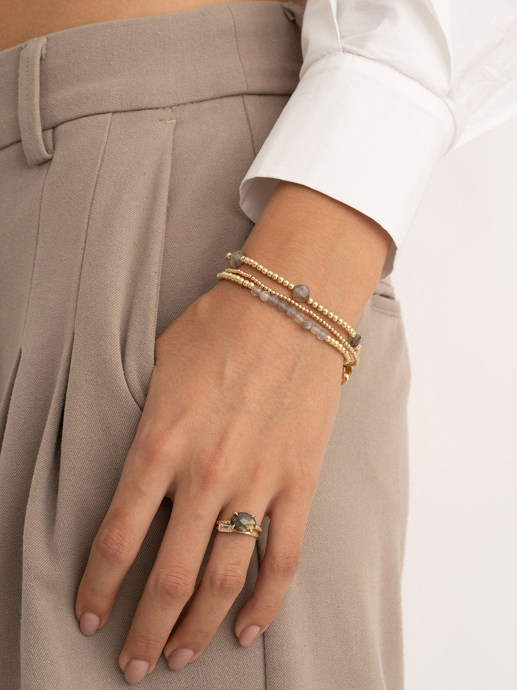 twist-ring-labradorite