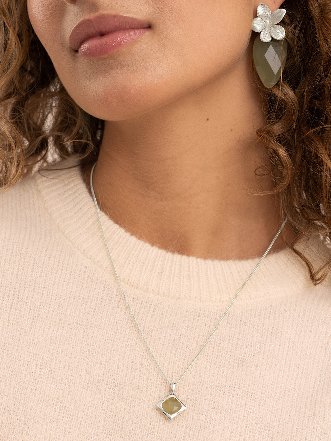 Cushion Cut Pendant Lime Jade