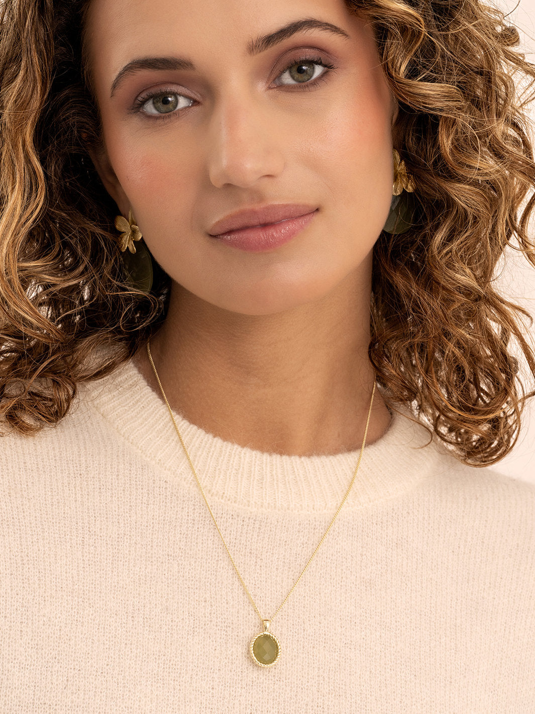 Twist Pendant Lime Jade