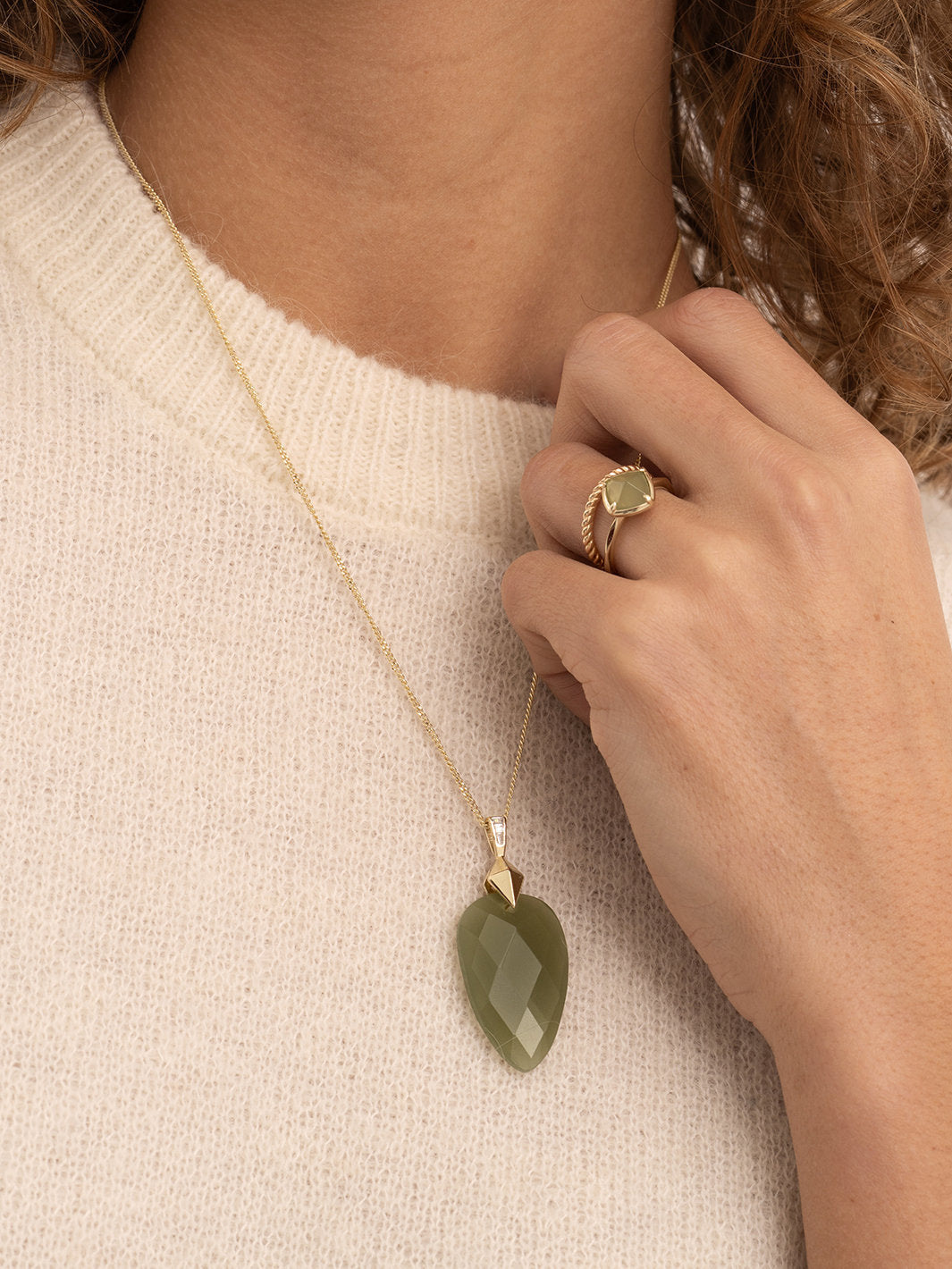 Pendant Edelsteen Blossom Lime Jade - Pendant Edelsteen Blossom Lime Jade