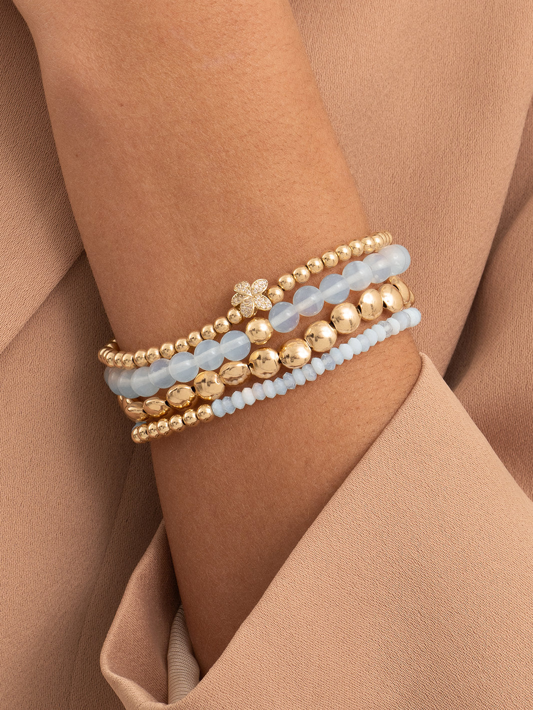 Reverse Universe Armband Opalite