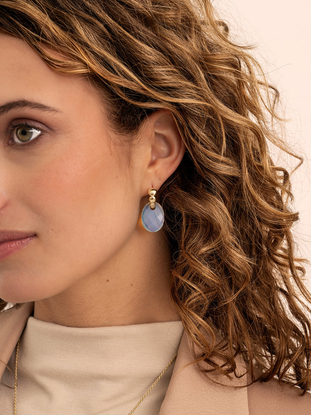 oorbel-edelstenen-medium-oval-opalite