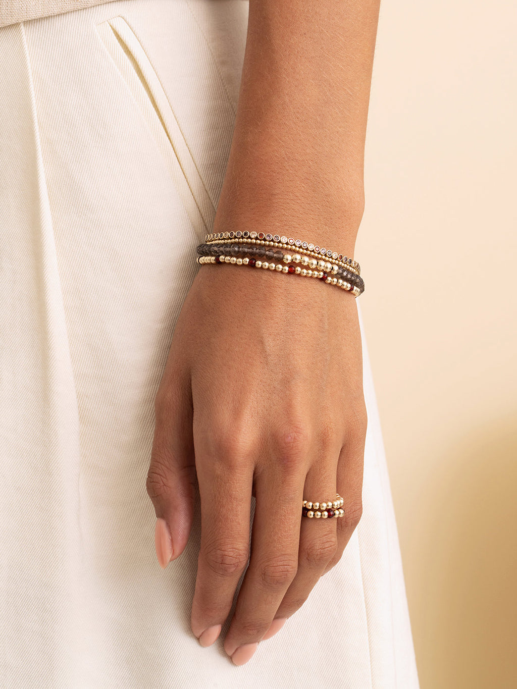 Reverse Roundel Armband Ruby Quartz
