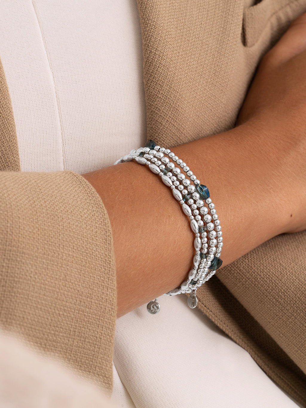 cushion-cut-armband-ocean-topaz-quartz