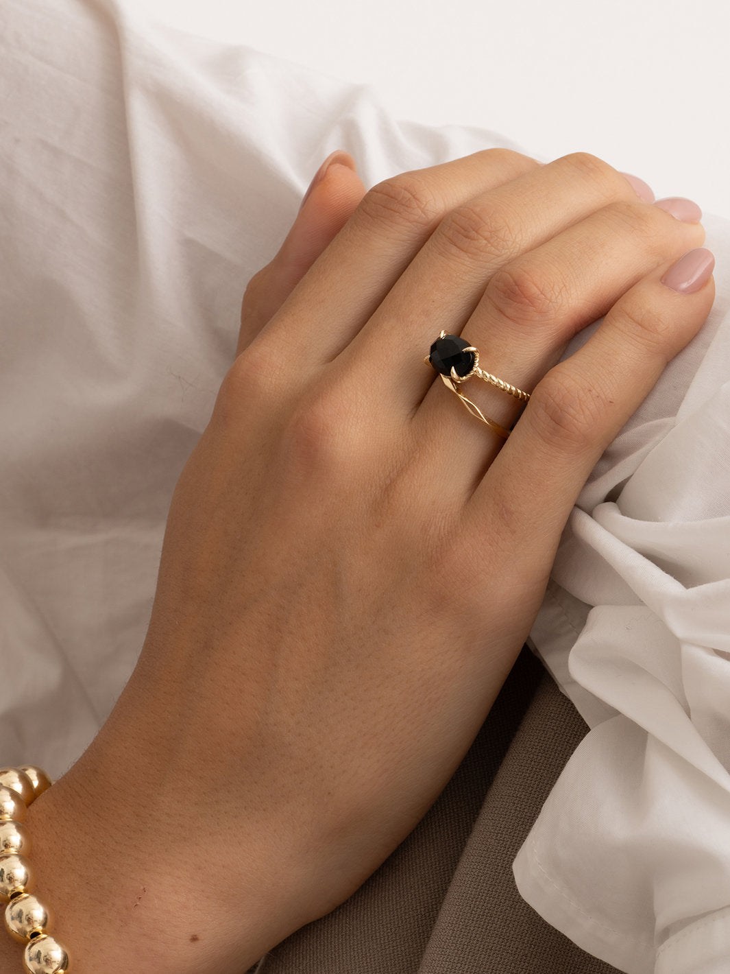 Twist Ring Onyx 9K Goud