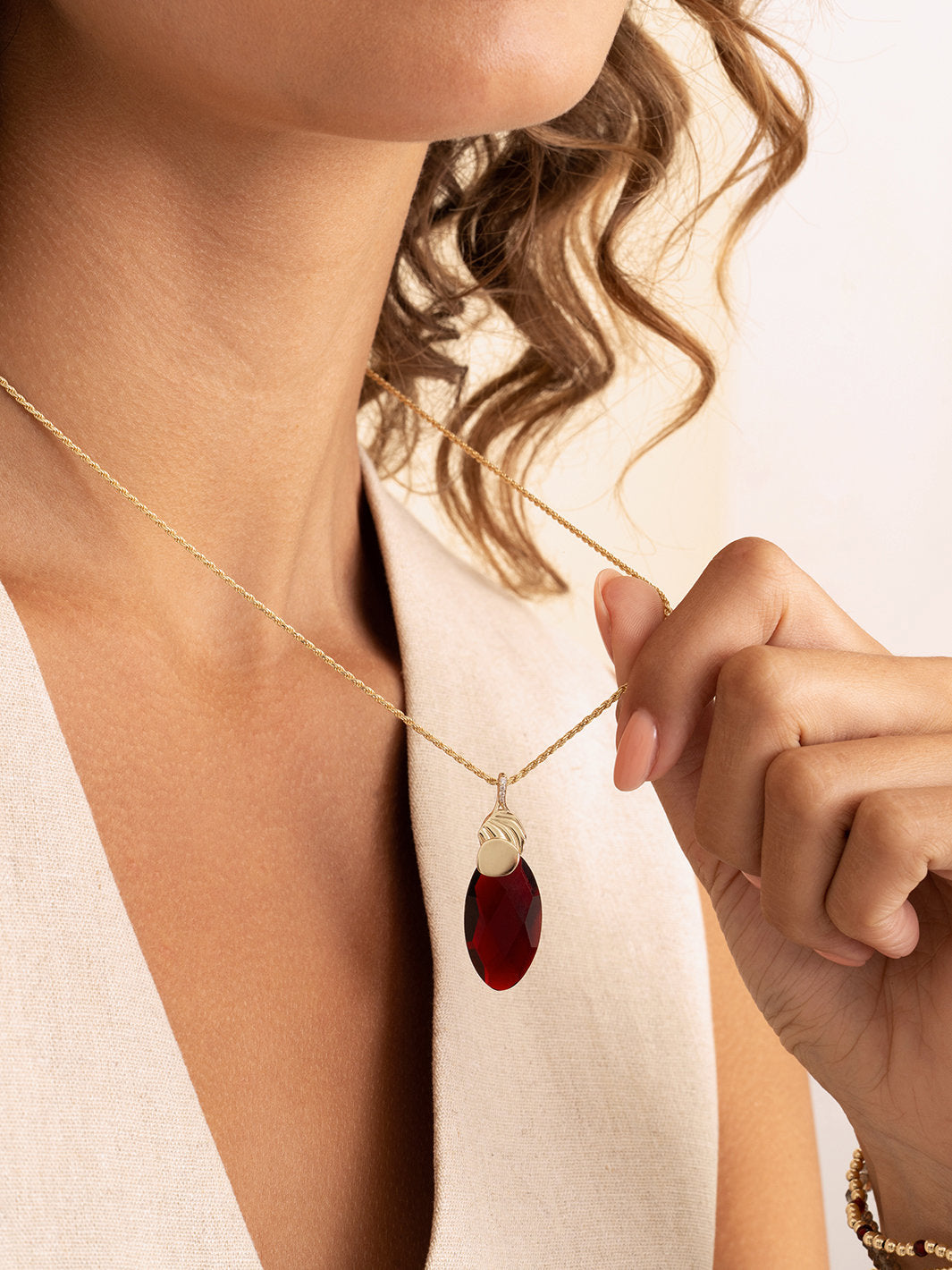 Pendant Edelsteen Leaf Ruby Quartz - Pendant Edelsteen Leaf Ruby Quartz