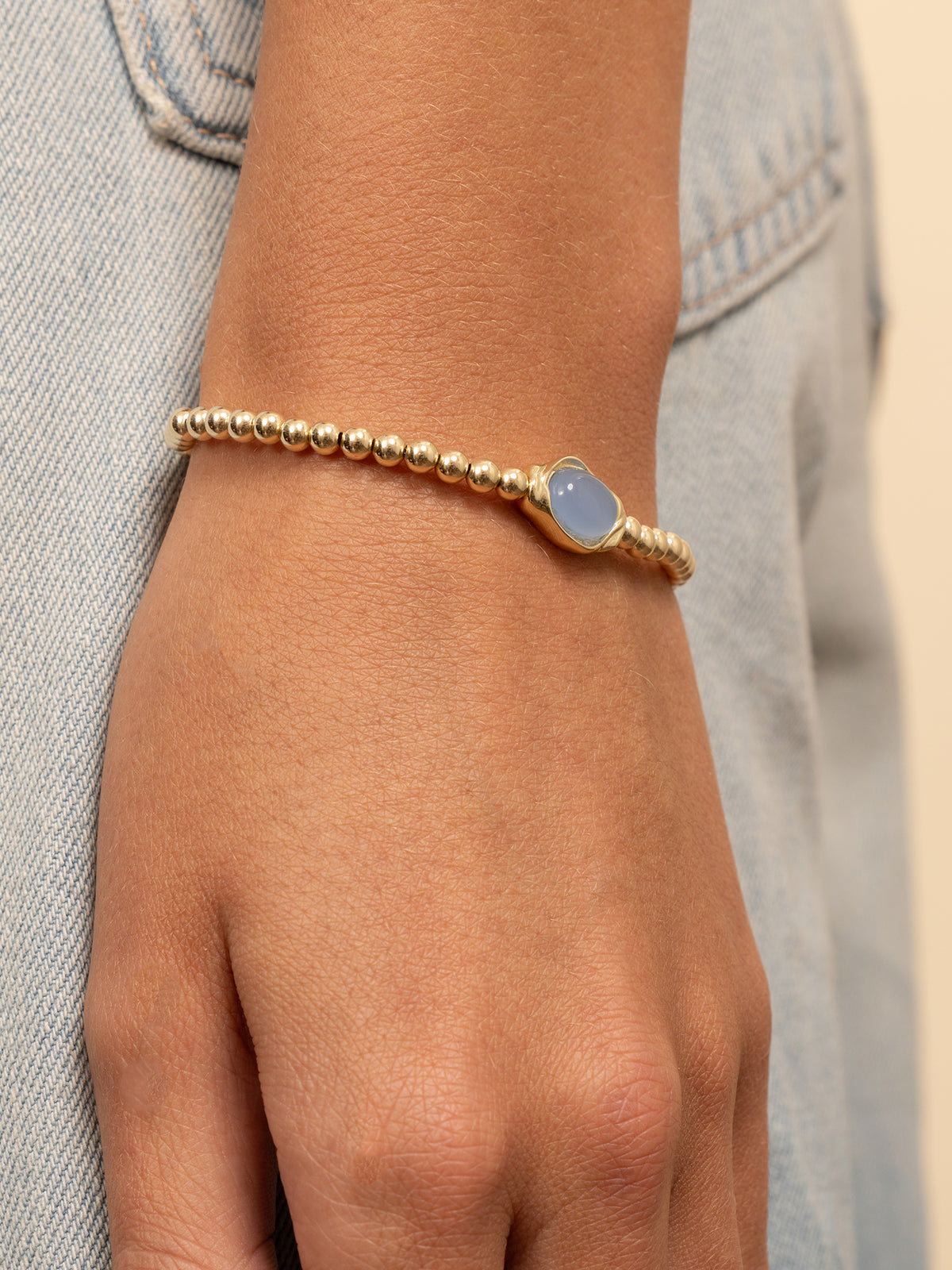 Flow Bracelet Milky Blue Jade