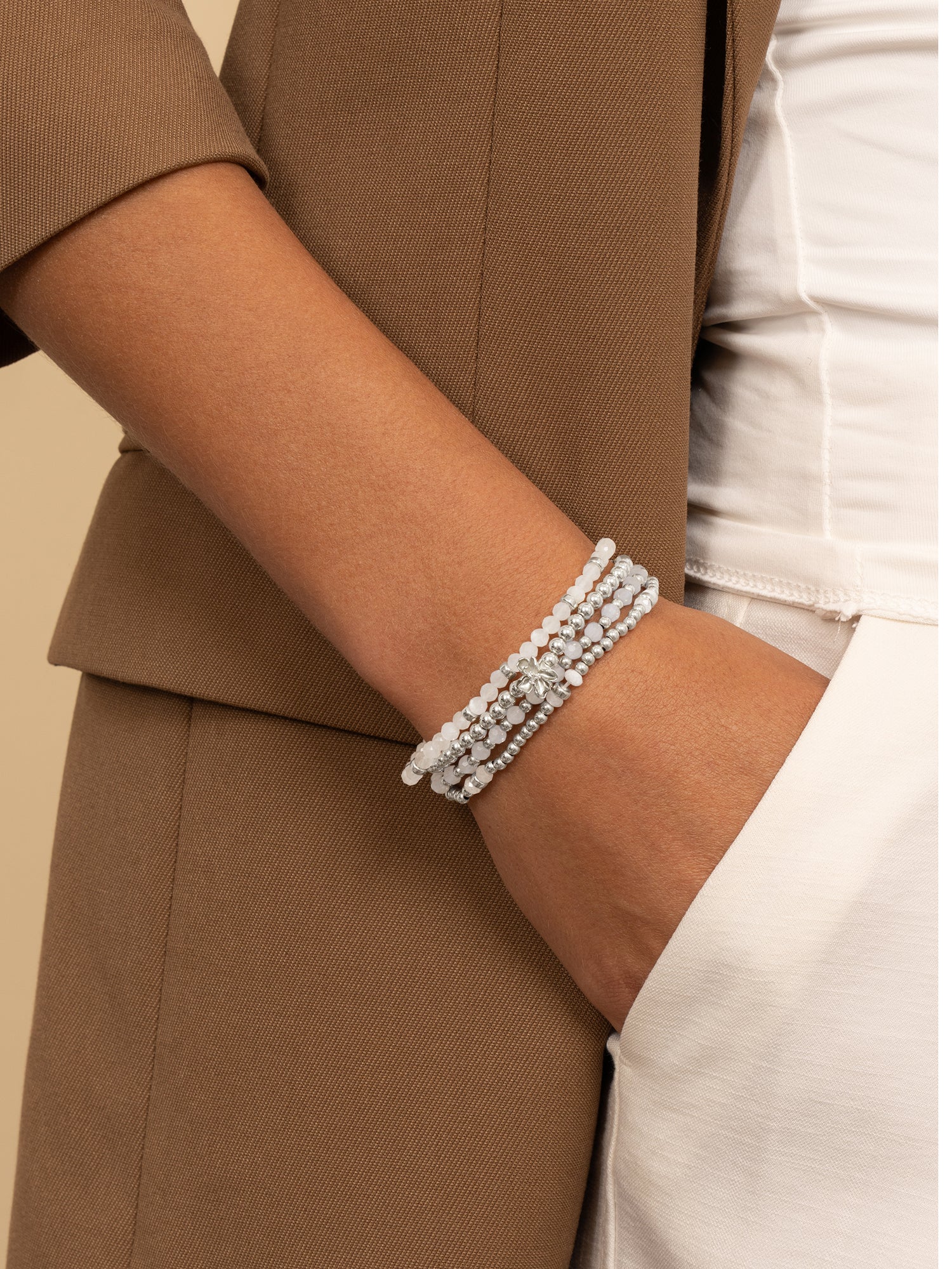 Roundel Interstellar Armband Moonstone