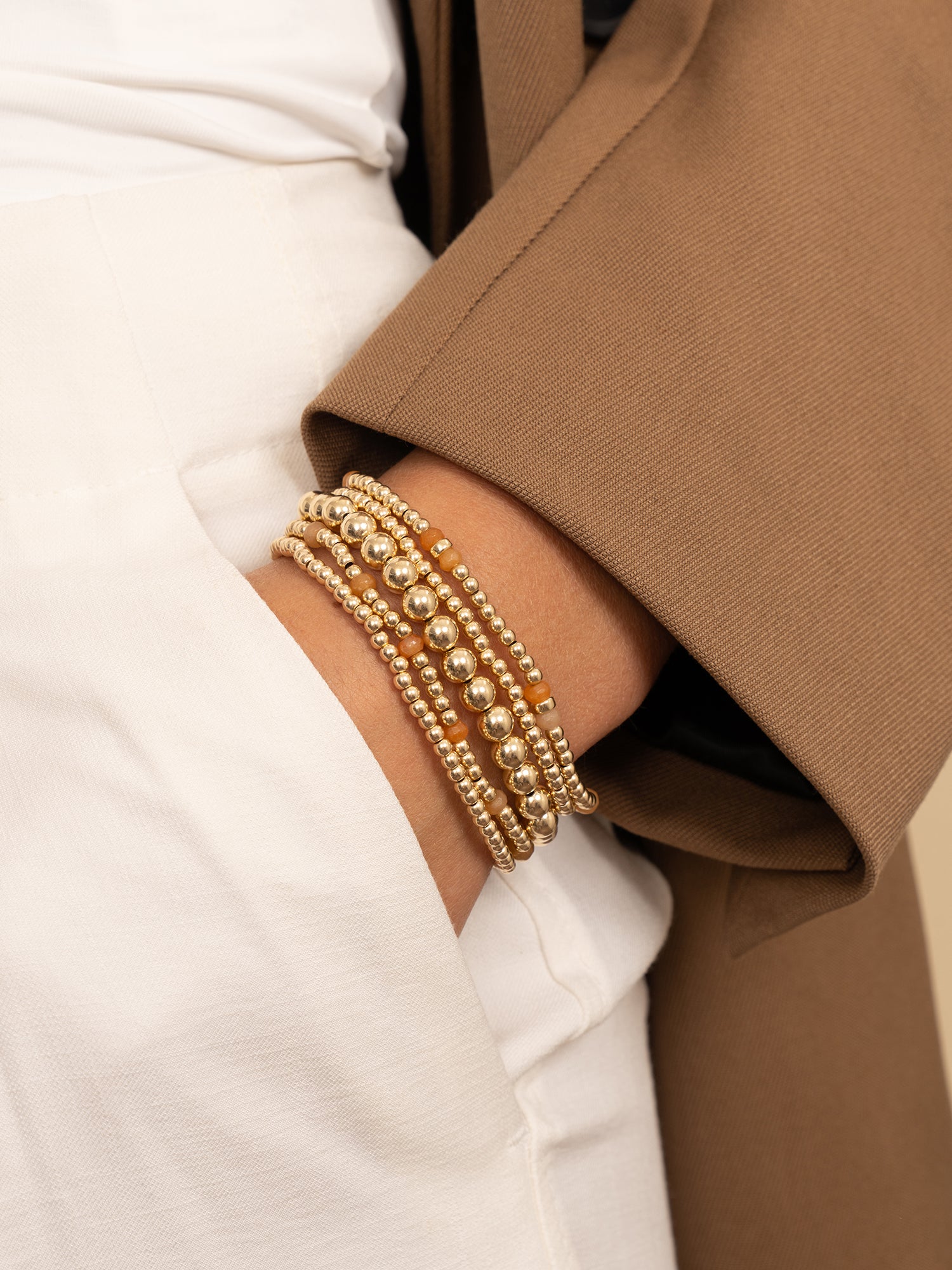 Reverse Roundel Armband Red Aventurine