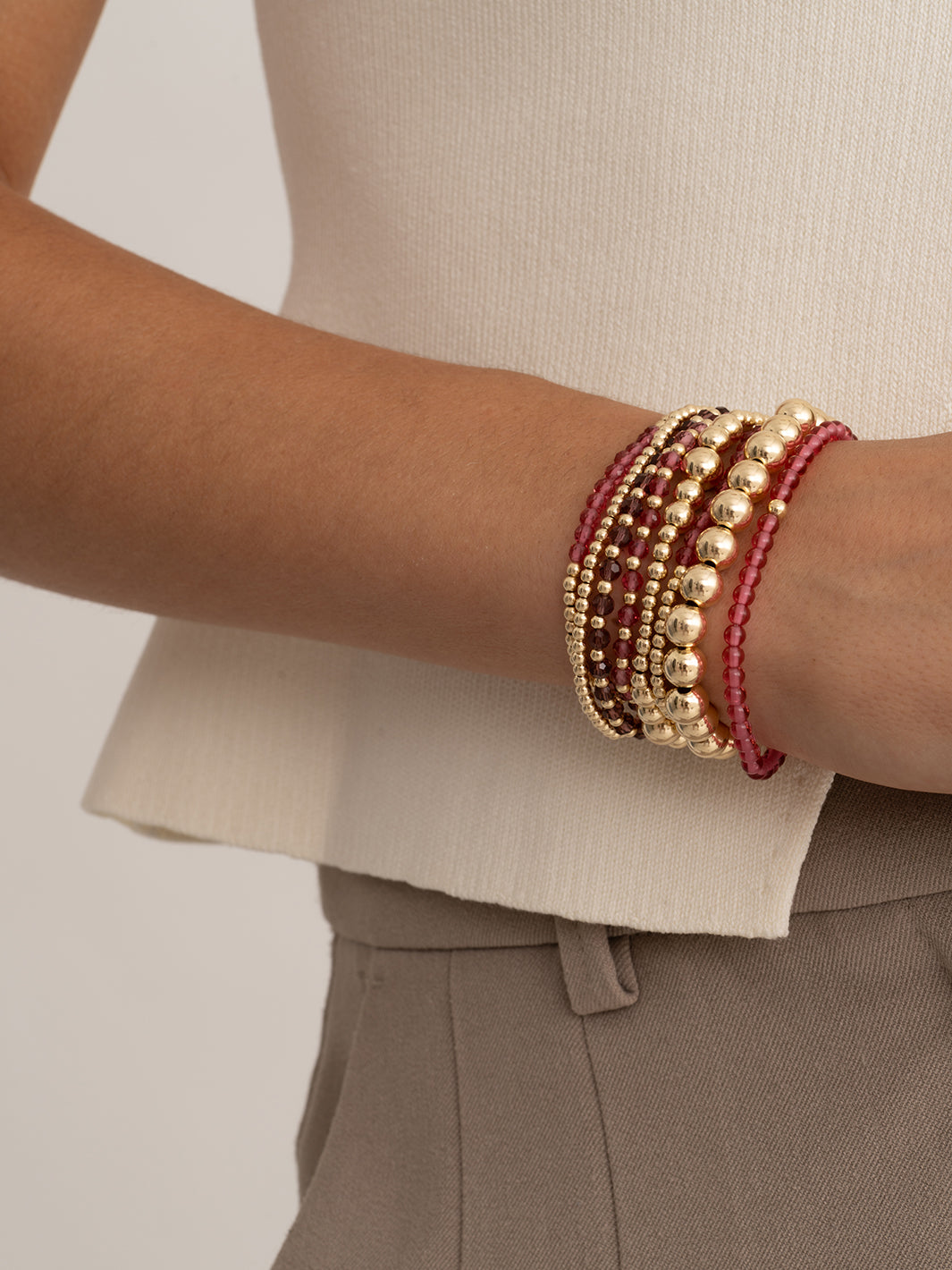 Aubergine & Fuchsia Quarz Saturn Wave Mix Bracelande Stack | Gold -gelenkt