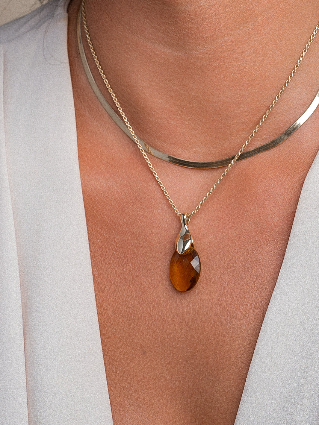 Citrine Quartz Medium Oval Leaf Celestial necklace Set | Silver