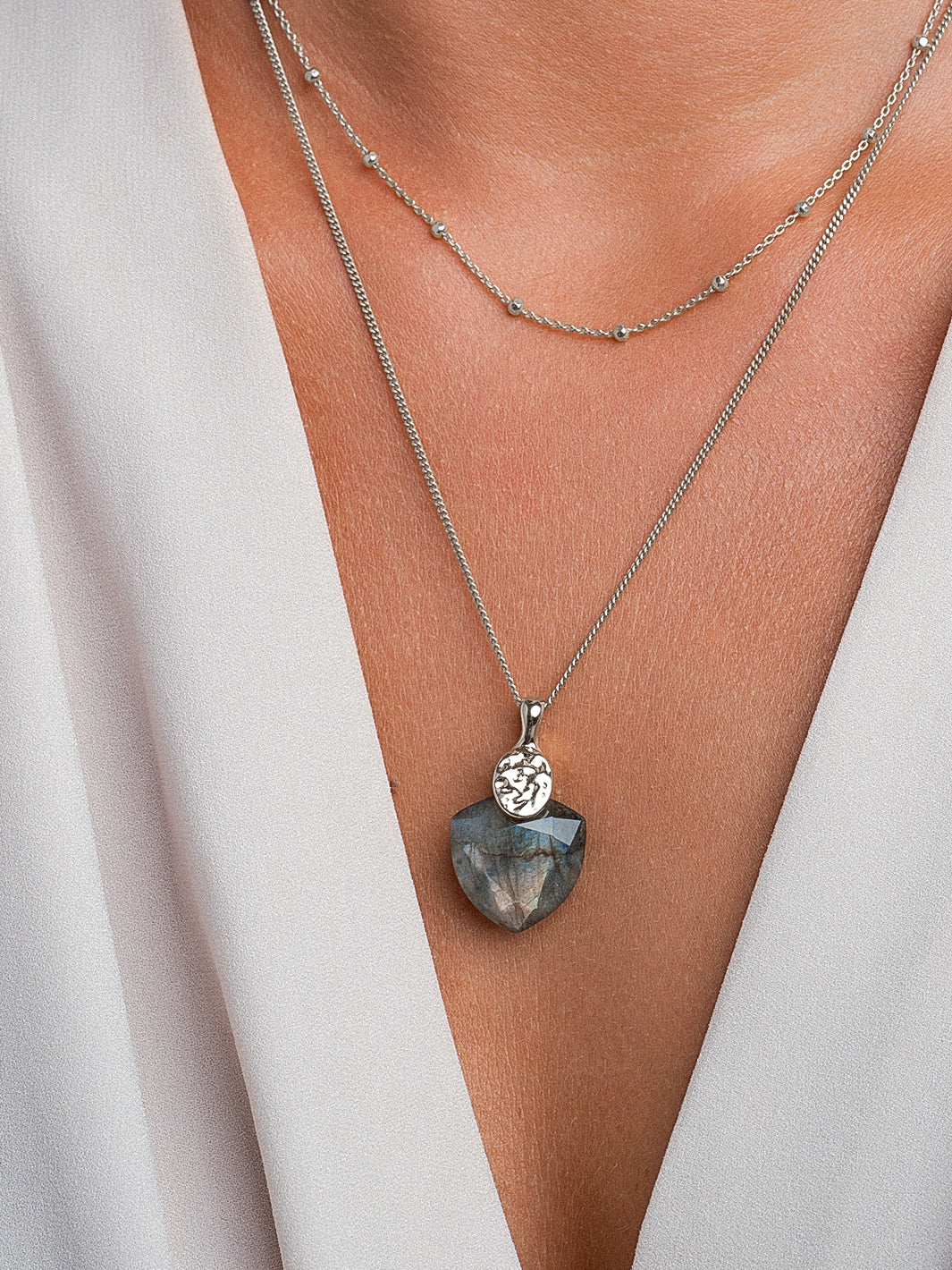 Labradorite Trillion Cut Fuse necklace Set | Silver