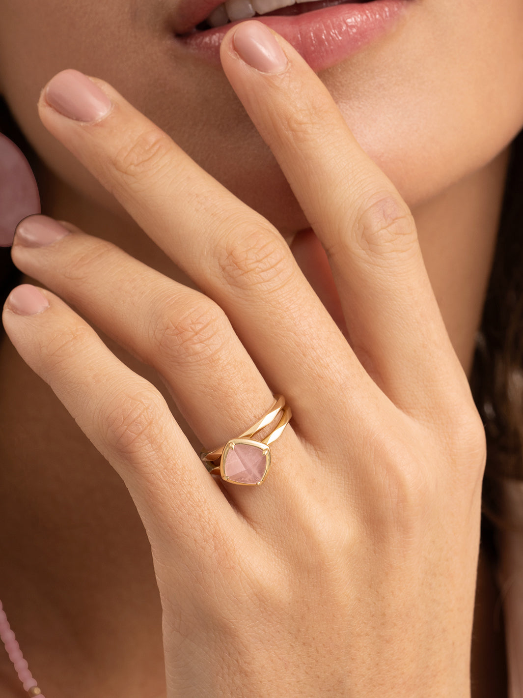 Edge Ring Rose Quartz | 9 karaat