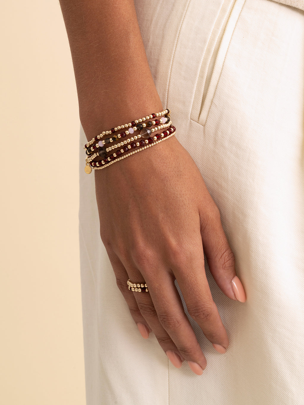 Ruby Smoky Quartz Multi Gem Interstellar Armbanden Stack Goud Kleurig