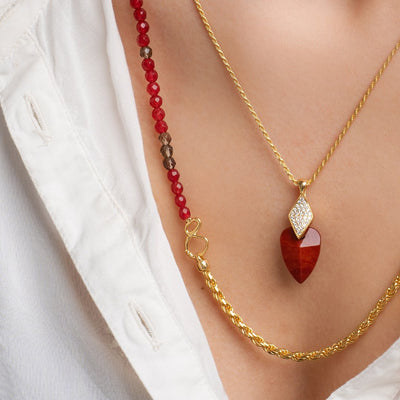 Coral Red Jade Edge Mini Necklace Gemstones