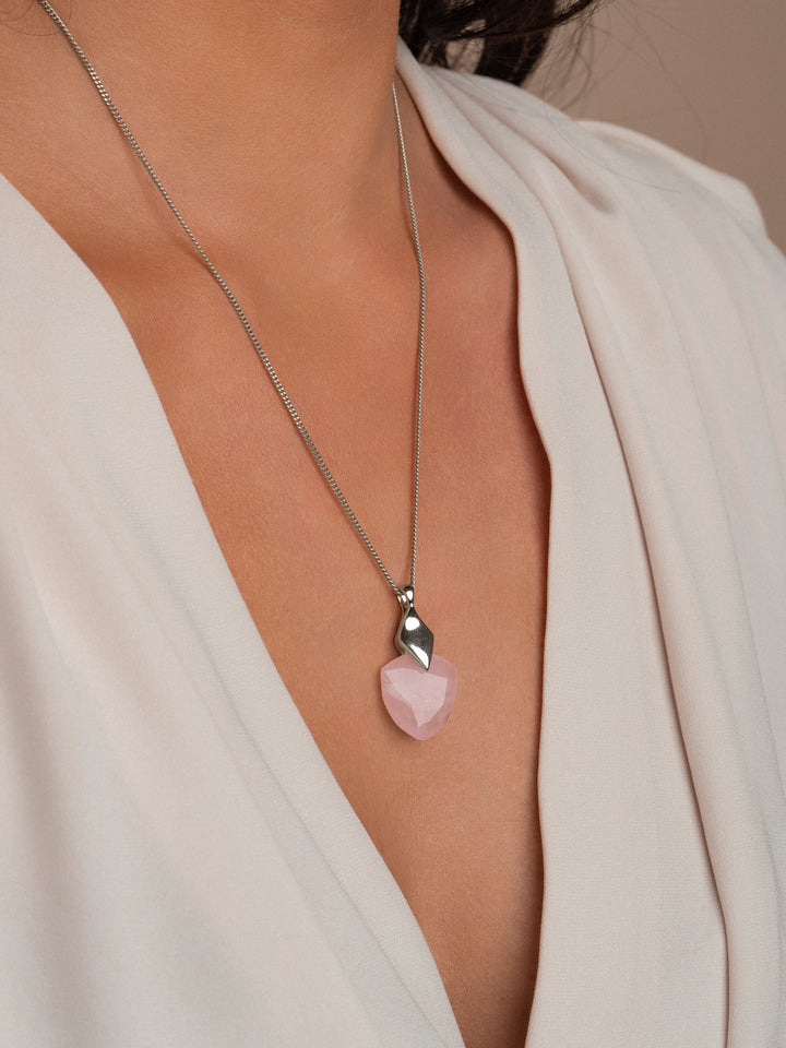Zilveren ketting set voor vrouwen met rose quartz edelsteen 