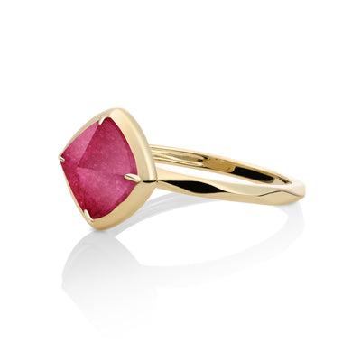 Edge Ring Fuchsia Jade | 9 carat