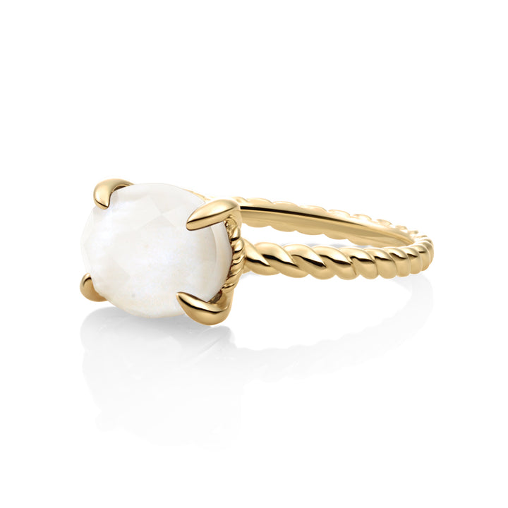 Twist Ring Mother of Pearl | 9 carat